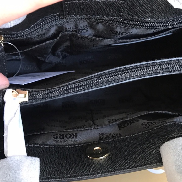 💦🌻mk Satchel 🌻crossbody/Hailee bag/black - Picture 5 of 8